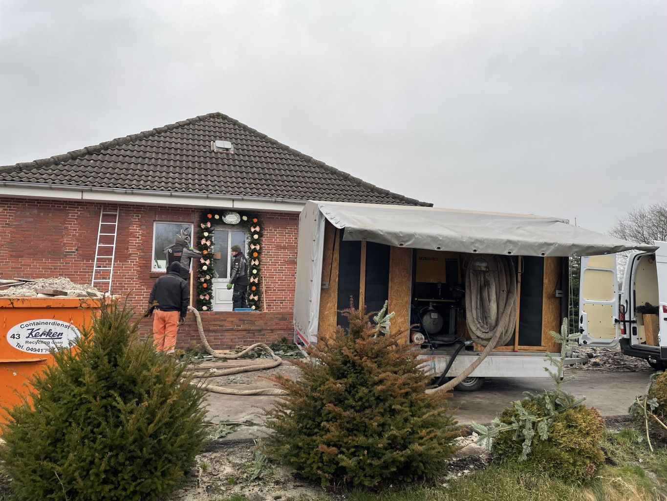 Dämmung eines Einfamilienhauses mit EPS-Perlen - Bild 3